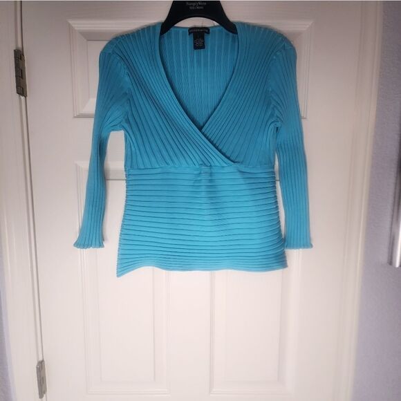 Dolce& Fabuloso L Blue SILK Blend Knit Wrap 3/4 Sleeve Women’s Top - Picture 3 of 7